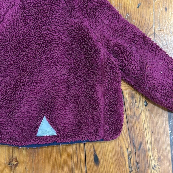 L.L. bean burgundy baby and toddler Hi-pile fleece Jacket size 12 - 18 months - Picture 8 of 9